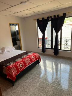 Hotel y Restaurante More - 3