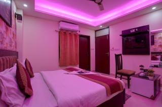 Hotel Global Transit Stay Near IGI Airport - 2