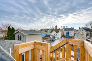 Apt in Historic Lynn Neighborhood 2 Mi to Beach! - 8