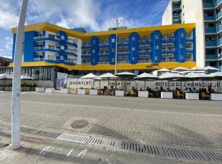 Flat na Barra - Pé na Praia - Piscina - 9