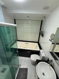 Apto Cabo Frio >Confortável - c/Ar, Wi-Fi, Garagem - 6