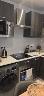 EBS LEGENDS LUXURY properties - 7