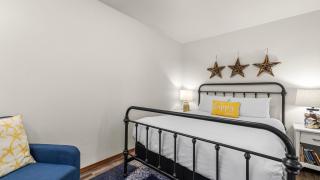 Cozy Whidbey Island Home Near Langley Waterfront Dining Tideview by Avantstay - 7