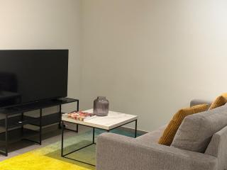 Appartement résidentiel à tour et taxi - 3