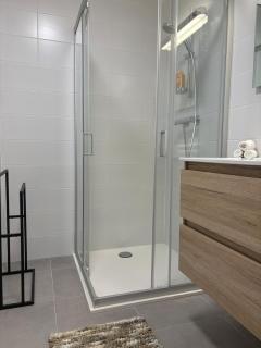 Appartement résidentiel à tour et taxi - 2