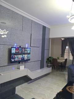 Chomzy Luxe Shortlet Apartment - 9