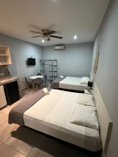 Almond Suites - 6