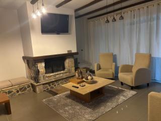 Vathyskia Guesthouse - 9