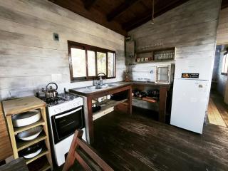 Ganesha Cabin, Spacious house 200 meters from the sea - 9