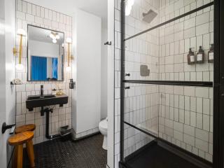 Symons Block Suite - 2