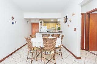 950 Apartamento em Bombinhas com 3 dormitórios. VISTA PARA O MAR - 6