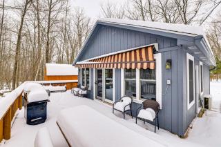 Wooded Country Home w/ Spacious Deck in Farwell! - 6