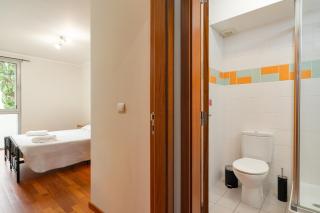 New Santa Cruz Airport & Downtown Apartment - 3