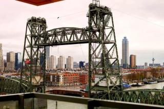 Luxury 3-bedroom apartment with panoramic views of De Hef & Erasmus Bridge - Rotterdam - 4