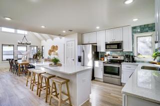 Private Sandy Shore! Possum Kingdom Lake House - 2