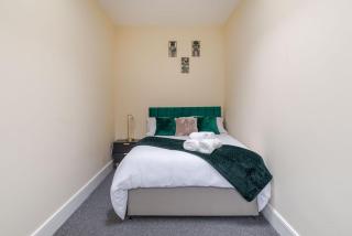 2 Bedroom Apartment, Easy Central London & Heathrow Access - 1