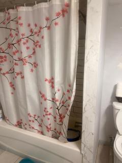 Hespeler Haven Hideaway - 4