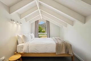 Tenby Street Retreat - 1