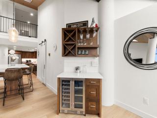 Silver King by All Seasons Resort Lodging - 1