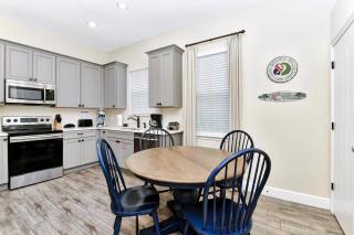 Lively Cottage With Hot Tub Near Disney With Margaritaville Resort & Island H2O Access - 8030Su - 4