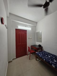 FlexTays Transit - Station Side Stays - Trivandrum - 5