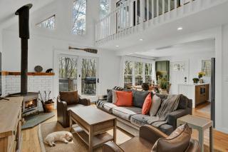 Great Lakefront, FIFA 2026, Hot Tub, Pool, Games - 5