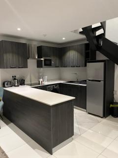 Bellesonhomes and Luxury Apartments The Lennox - 0