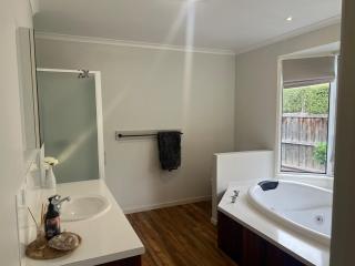 Large Family Beach House outdoor living - Wimbledon Heights - 5