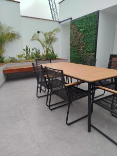 Departamento premium 2 camas queen a pasos del Estadio Nacional Urb Santa Beatriz Lima - 2