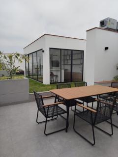 Departamento premium 2 camas queen a pasos del Estadio Nacional Urb Santa Beatriz Lima - 1