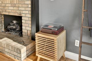 Jville Gem, Walk Downtown - 5