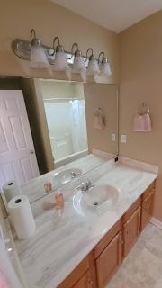 3BR Home Near Fort Knox w/ Patio • Sleeps 8 - 8