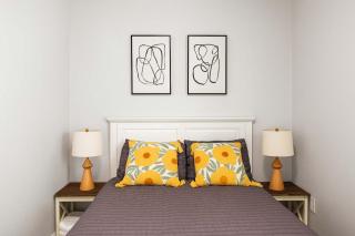 Marbella lane - Serene Haven Retreat 3BR - 8