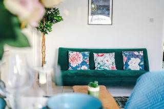 2Bed Bungalow, Free Netflix, Prime, Disney, WiFi, Private Parking - 4
