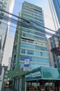 Apartamento na orla da praia - 9