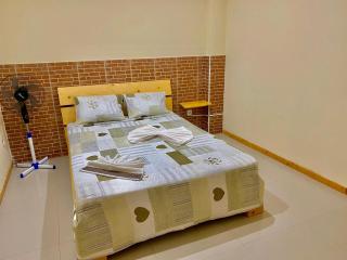 African Guesthouse - 3