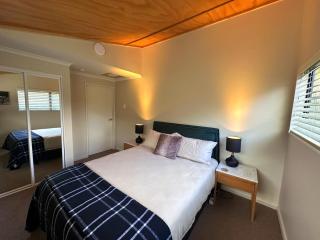 The Cottage at StrathOwen - 5