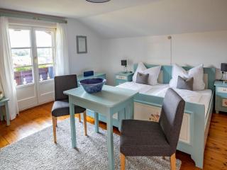 Holiday home with 3 bedrooms - 2