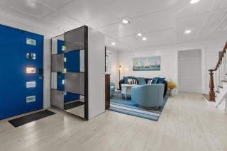 7-Guest American House Dwtn WB Steps to Beach The American House - 7