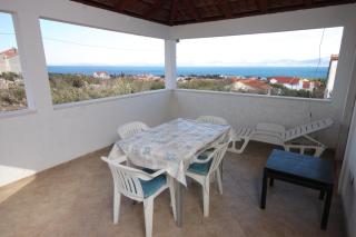 Apartments with parking space Supetar, Brac - 7535 - 0