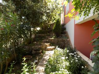Apartments by the sea Vinisce, Trogir - 16928 - 4