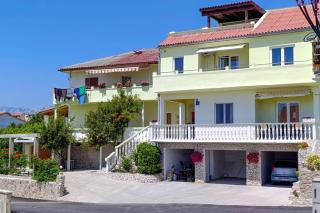 Apartments with parking space Rtina - Miocici, Zadar - 25034 - 1
