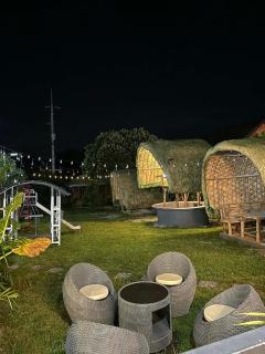 D LUXE Garden Resort - 6