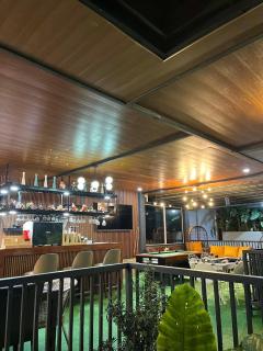 D LUXE Garden Resort - 5