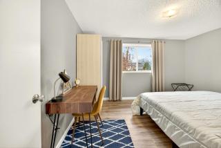 Clearview Comfort- 3BR near Airport! - 2