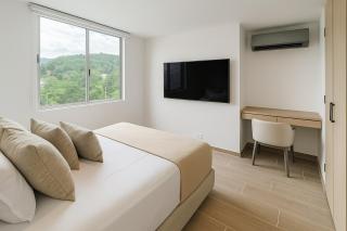 El Poblado Amazing Penthouse with Breathtaking Views - 8