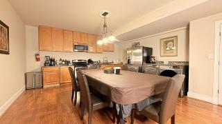 Luxurious spacious apartment with private entrance - 1