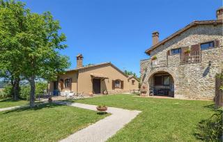 Pet Friendly Home In Acquasparta - 1