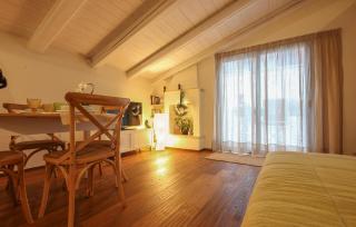 Tea Tree Apartments 2 - 2