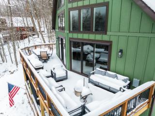 Mtn Views - Hot Tub - Nature - Escape - Serenity - 7